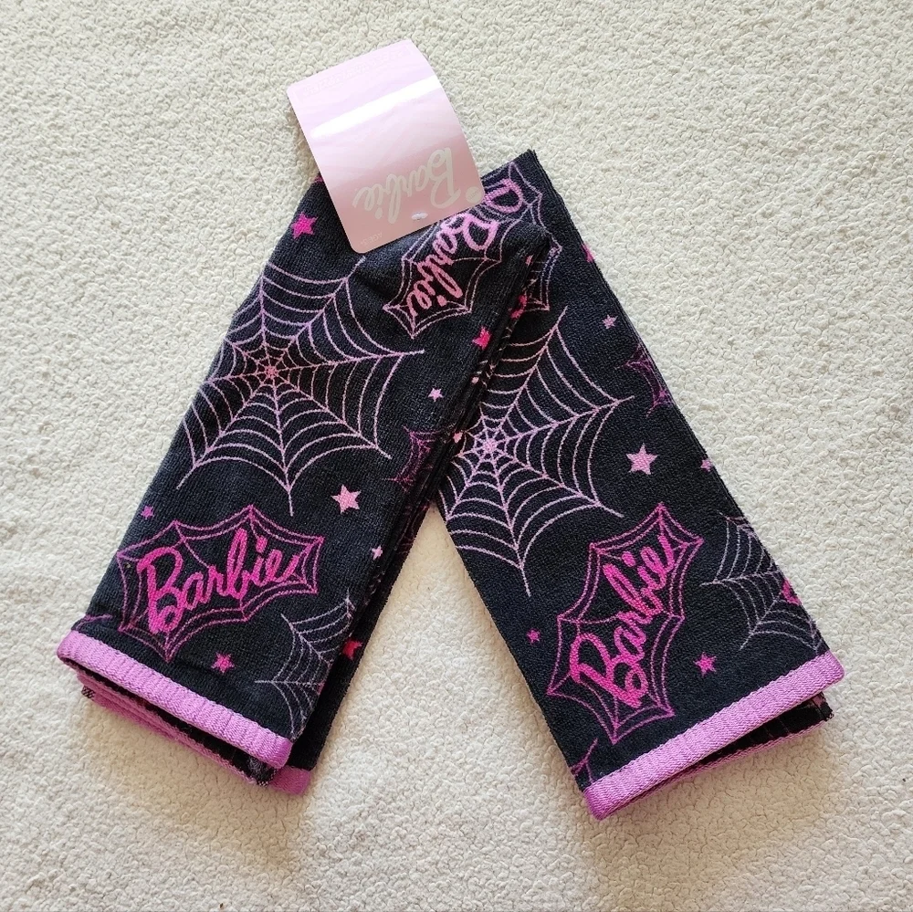 New Target exclusive Barbie Halloween Hand towel 2-pack 100% cotton, black, pink